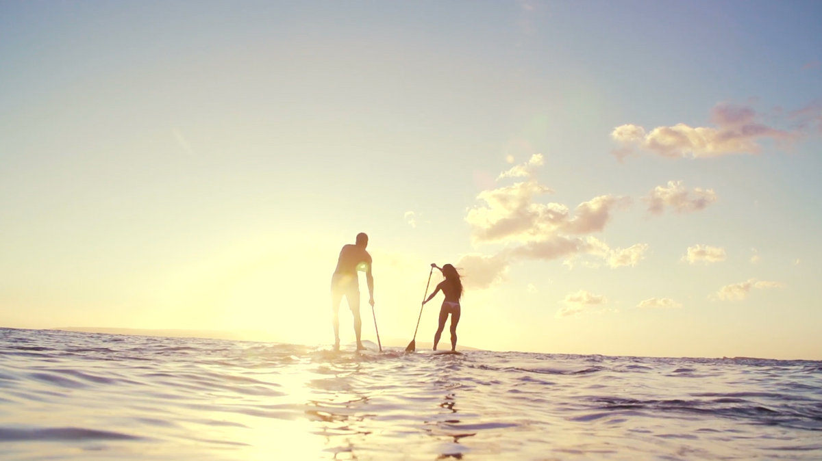 R5® Couple Paddle Boarding - REVIVE5